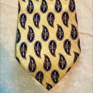 Roundtree & Yorke Pure Multi-Color all Sillk Men's Tie